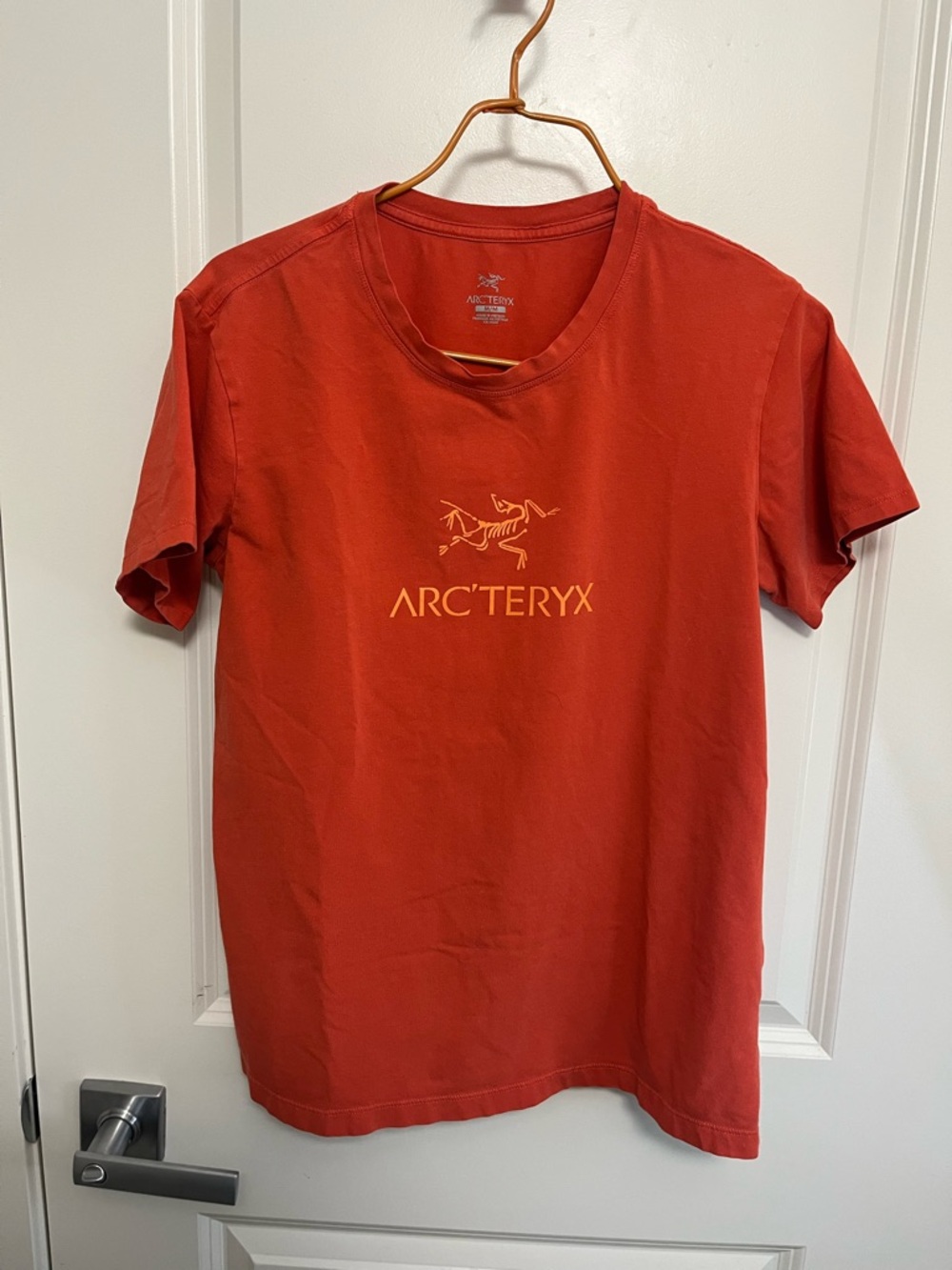 Arc'teryx Women's Orange Short-Sleeve Shirt in size M